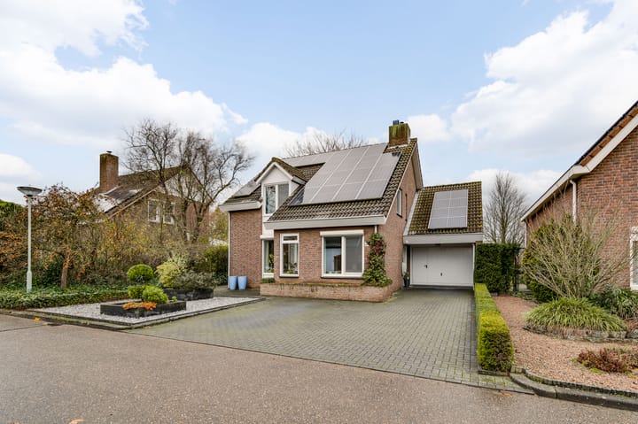 Foto 1 van Populierenlaan 18