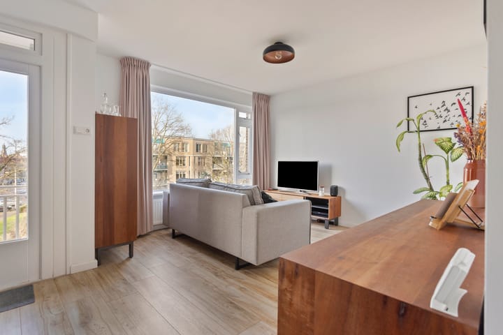 Foto 16 van Ringweg-Randenbroek 32-C