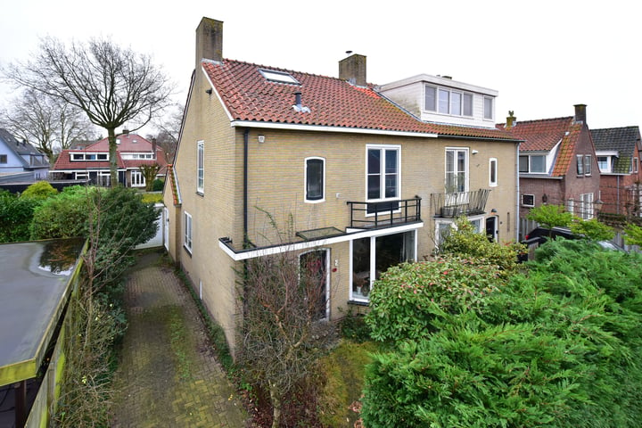 Van Leeuwenhoekstraat 2