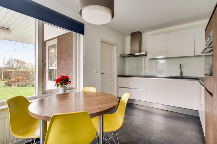 Foto 10 van Populierenlaan 18