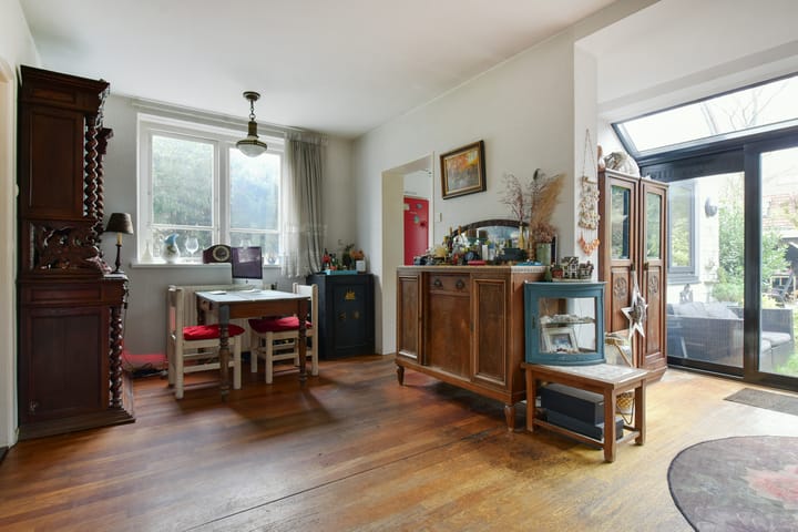 Foto 10 van Van Leeuwenhoekstraat 2