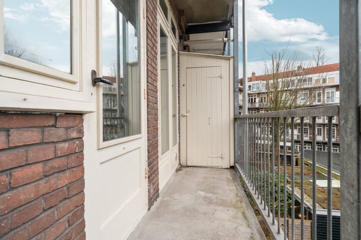 Bekijk foto 28 van Abbenesstraat 19-2