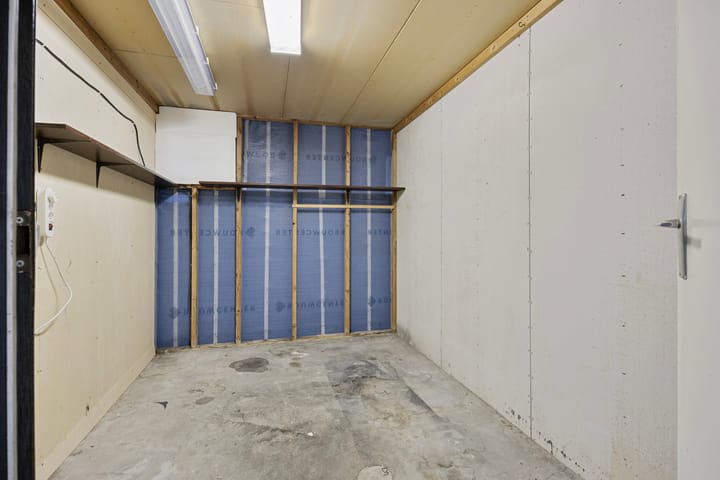 Photo 6 of Heeswijkstraat 3