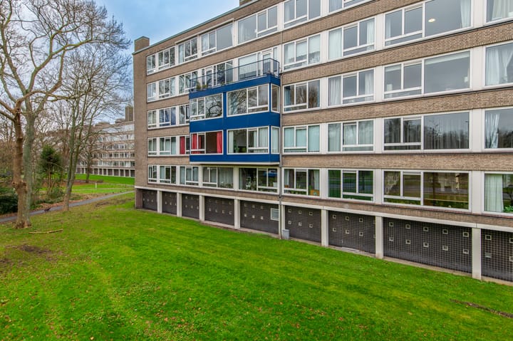 Photo 10 of Parelmoerhorst 328