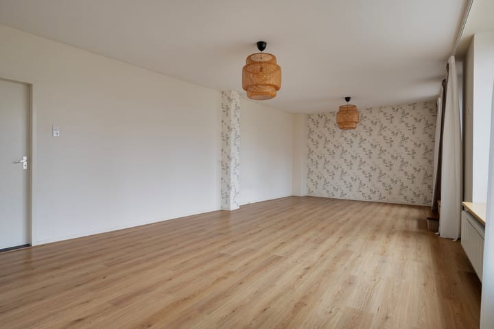 Photo 11 of Oostvoorstraat 29-A