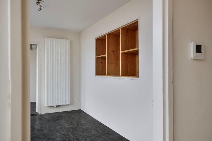 Photo 17 of Oostvoorstraat 29-A