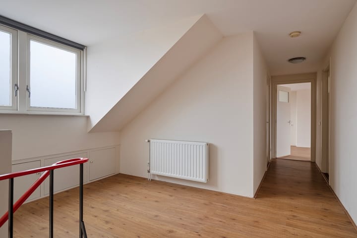 Photo 22 of Oostvoorstraat 29-A