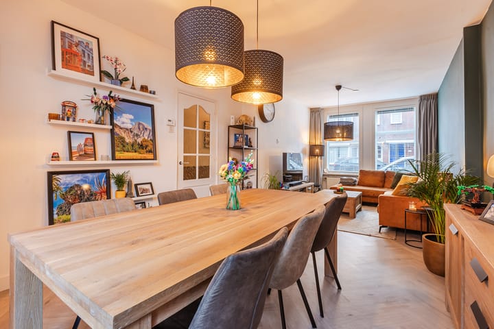 Foto 4 van Oscar Leeuwstraat 18