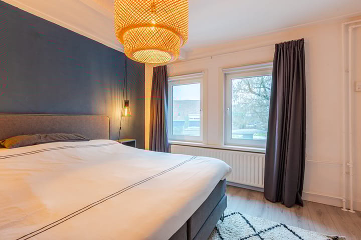 Photo 16 of Oscar Leeuwstraat 18