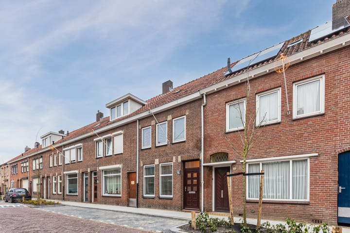 Photo 30 of Oscar Leeuwstraat 18