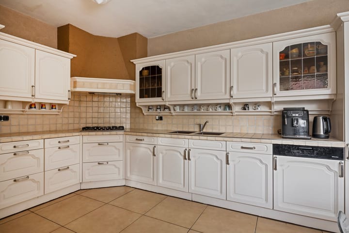 Foto 10 van Dravik 1