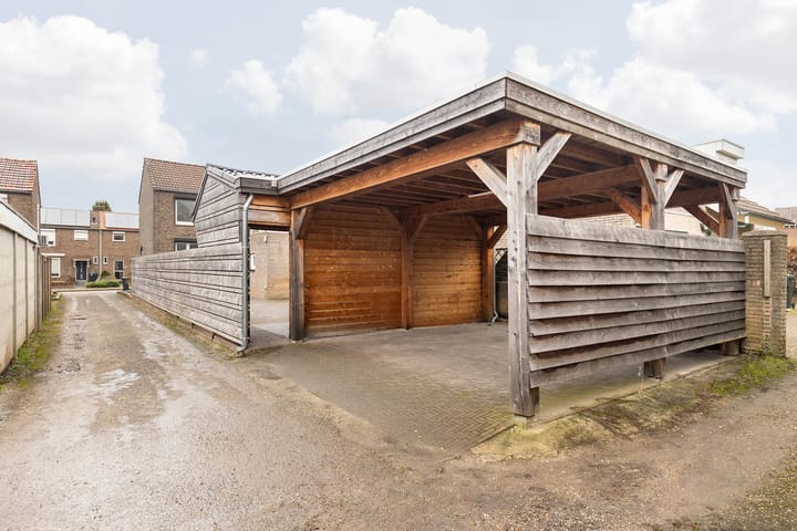 Foto 26 van Tiendstraat 58