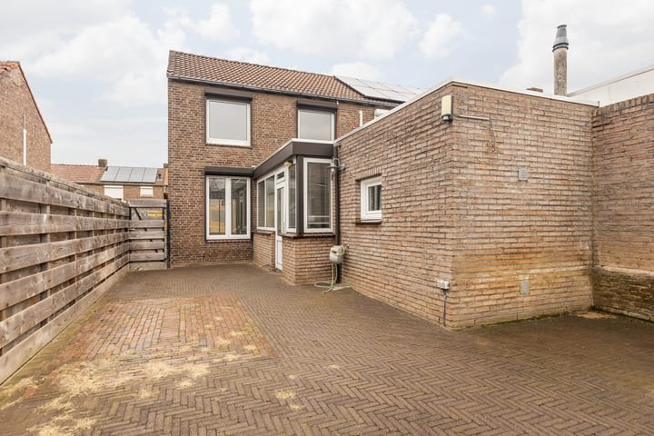 Foto 31 van Tiendstraat 58