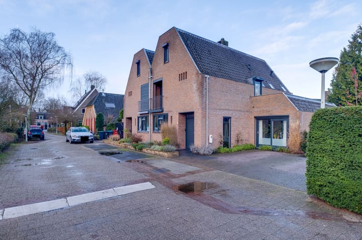 Foto 2 van Vingerhoed 13