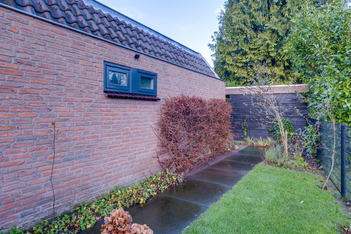 Photo 36 of Vingerhoed 13