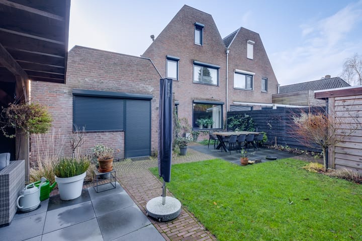 Photo 39 of Vingerhoed 13