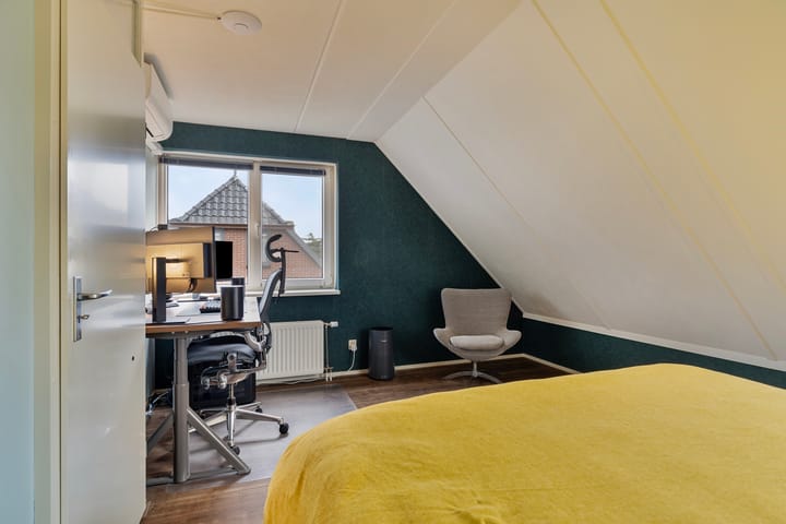 Photo 15 of Havenstraat 11-A