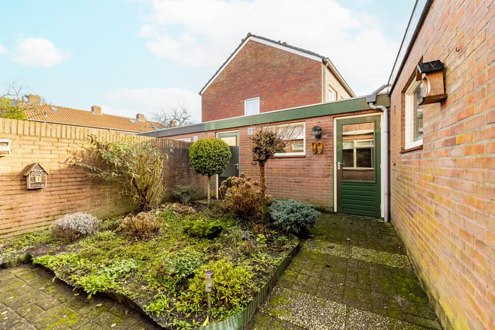 Foto 31 van Meidoornstraat 5