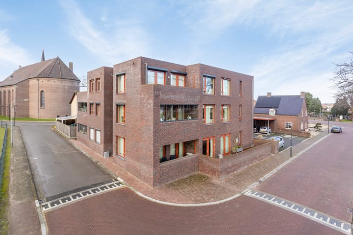 Photo 2 of Geijsterseweg 7-G