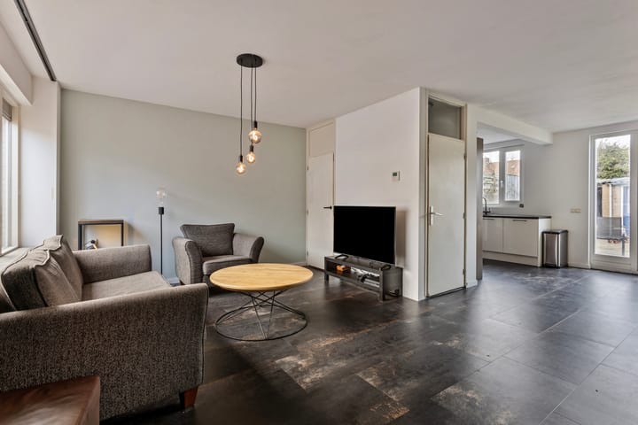 Foto 12 van Blaarthemseweg 14