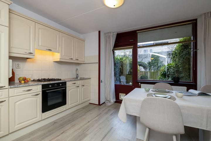 Foto 28 van Marepoortkade 18