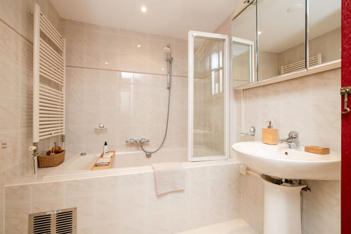 Foto 42 van Marepoortkade 18