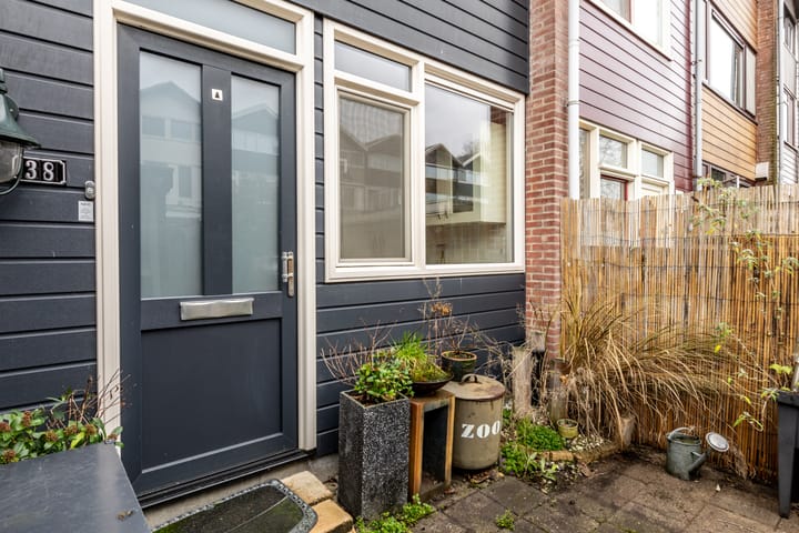 Foto 8 van Prinses Irenestraat 38