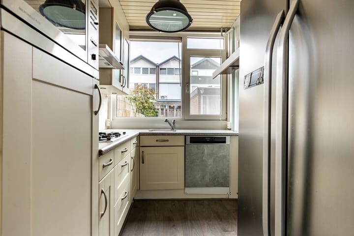 Foto 12 van Prinses Irenestraat 38