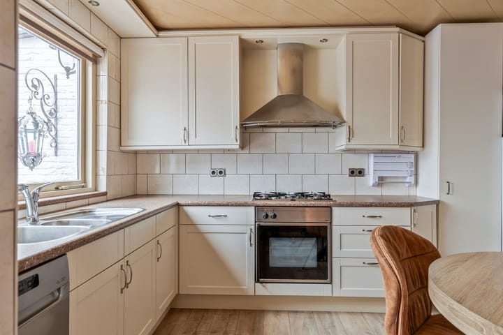 Foto 9 van Asterstraat 34