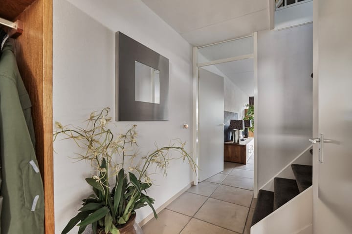 Foto 10 van Anne Vondelingplantsoen 17