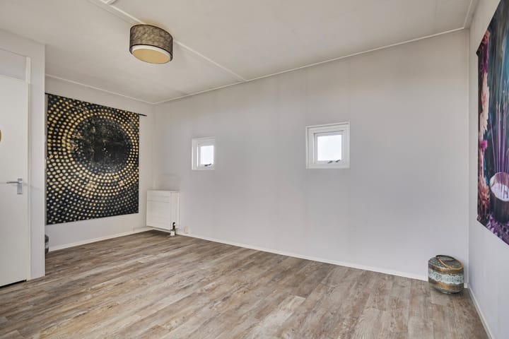 Foto 30 van Anne Vondelingplantsoen 17