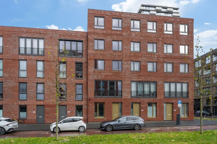 Laan op Zuid 1642 main image