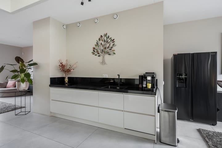 Photo 16 of Laan op Zuid 1642