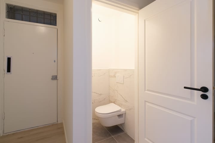 Foto 22 van Baambruggestraat 159