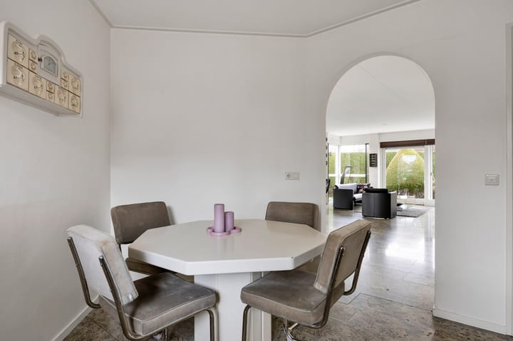 Foto 16 van De Ikebosker 15-A