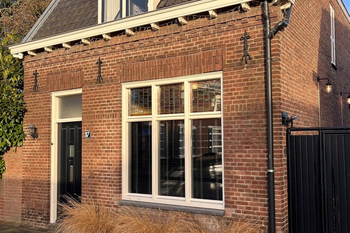 View photo 2 of Goudmijnstraat 37