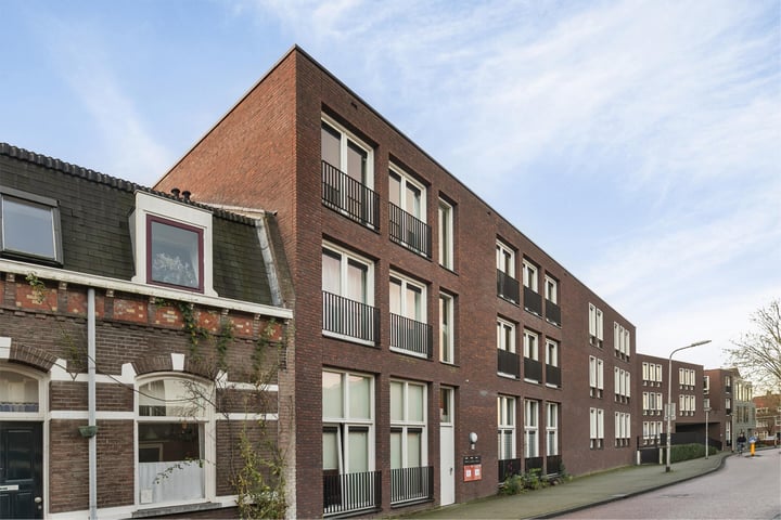 Bekijk foto 1 van Boomstraat 114-B