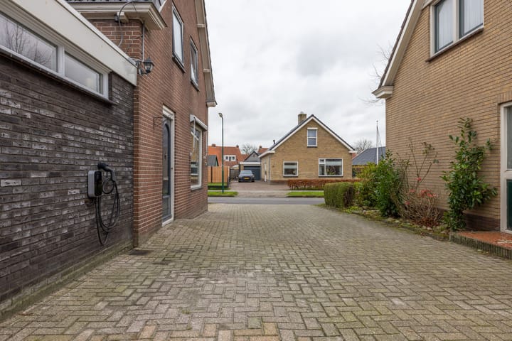 Foto 54 van De Dellen 47