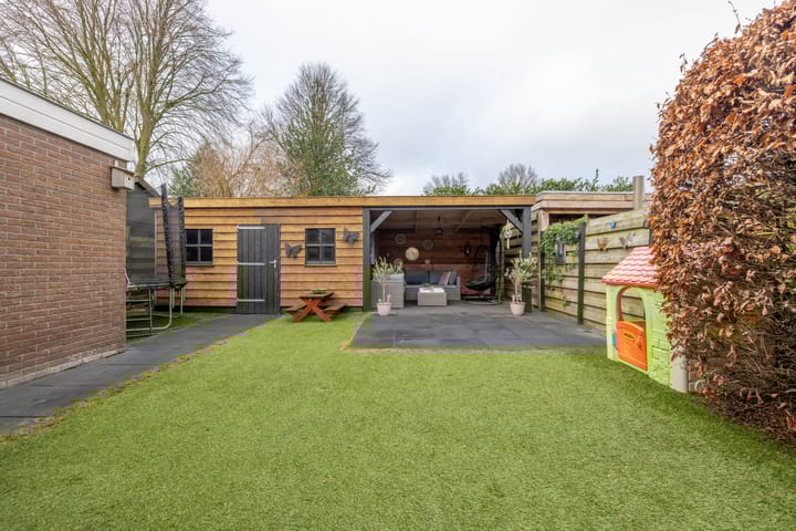 Foto 3 van Bonhommestrjitte 3