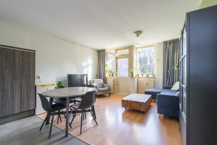 Foto 3 van Sumatraplein 44