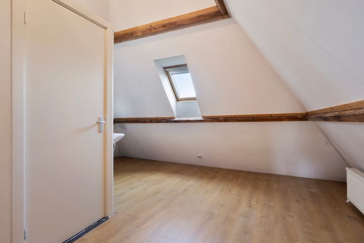 Foto 11 van Van Merlenstraat 29-D