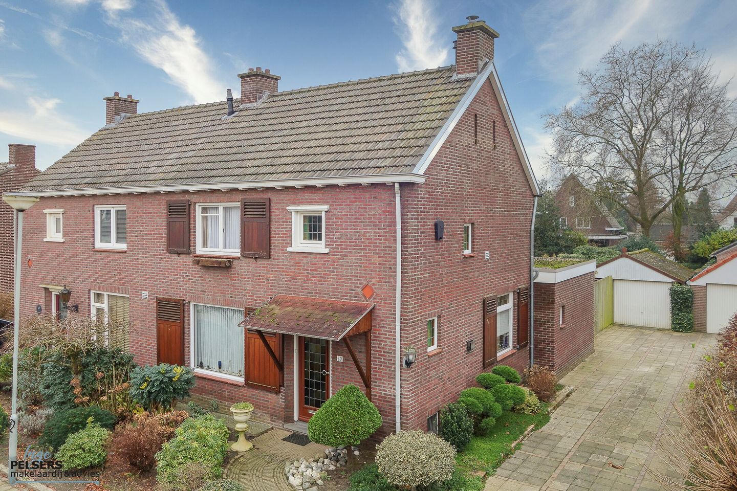 Foto 1 van Koninginnelaan 29