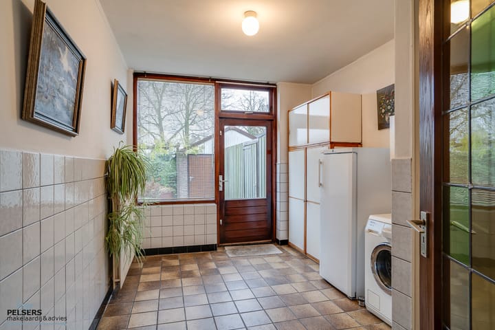 Foto 18 van Koninginnelaan 29