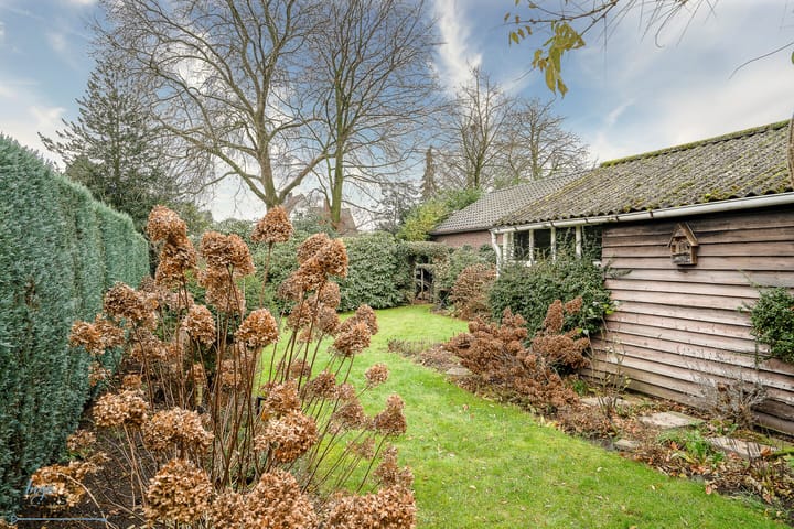 Foto 24 van Koninginnelaan 29