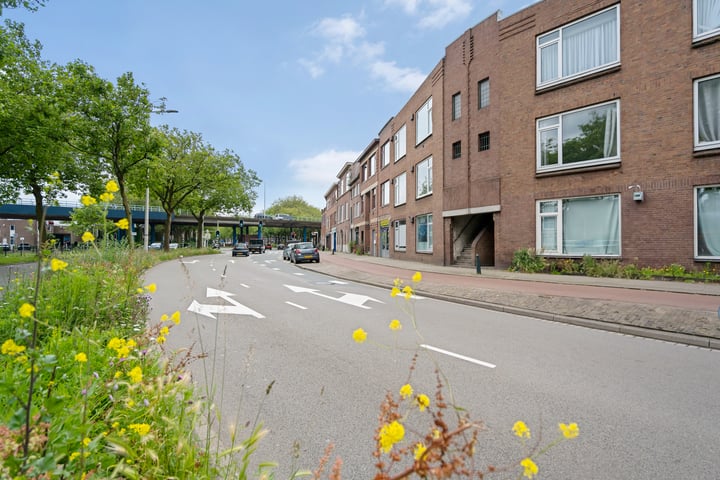 Bekijk foto 4 van Lekstraat 195