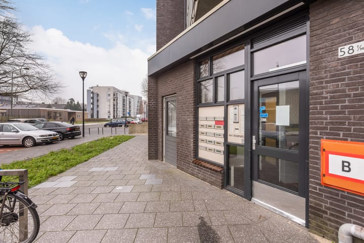 Foto 5 van Maarten Harpertsz. Trompweg 70