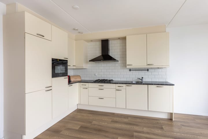 Foto 17 van Maarten Harpertsz. Trompweg 70