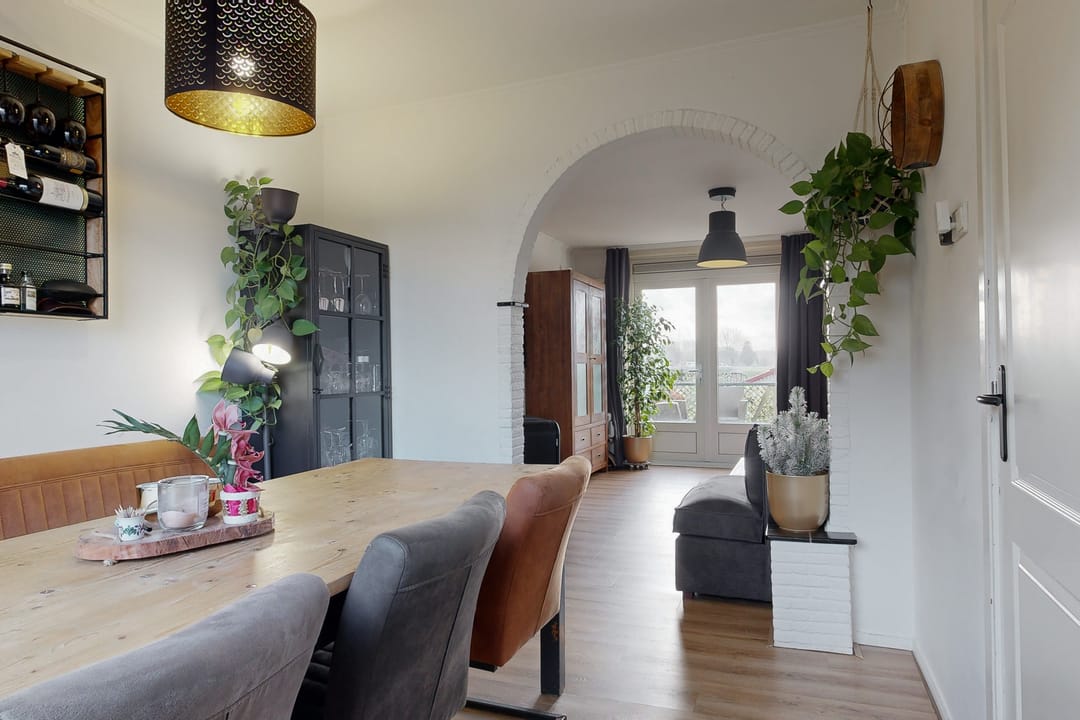 Foto 2 van Vrouwenweg 10