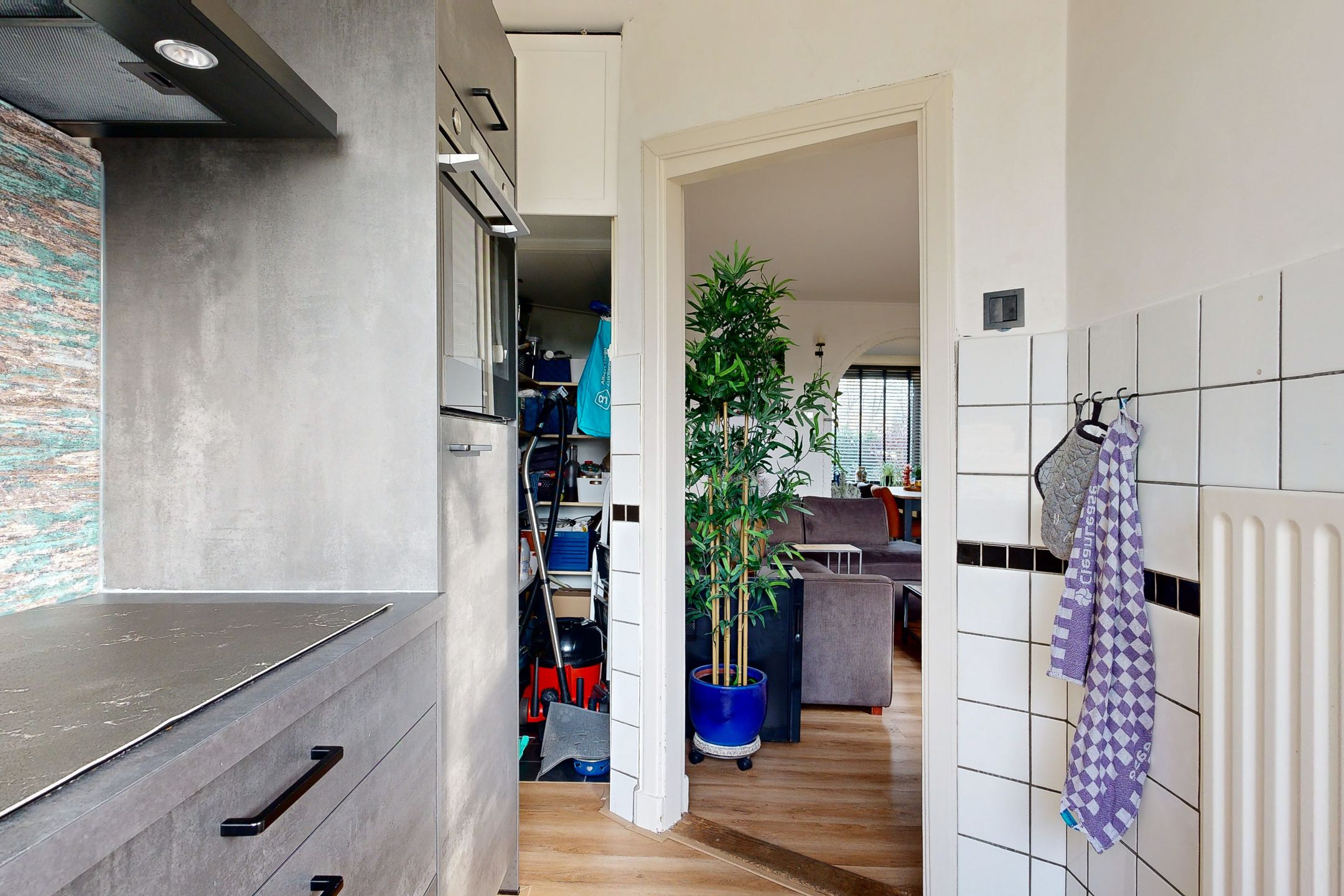 Foto 15 van Vrouwenweg 10