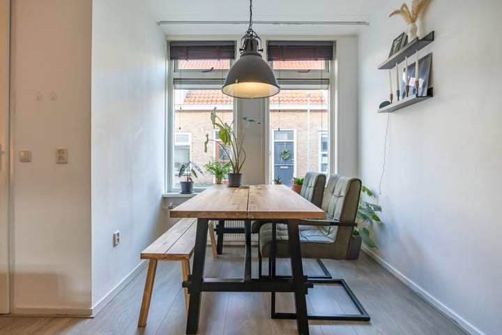 Foto 8 van Janzenstraat 37